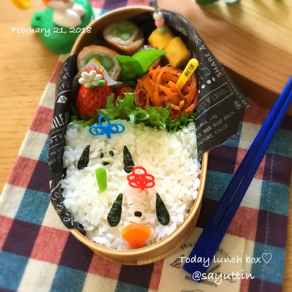 Snapdishの料理写真:詰めるだけ＊スヌーピーひな祭り弁当♡|sayu♡さん