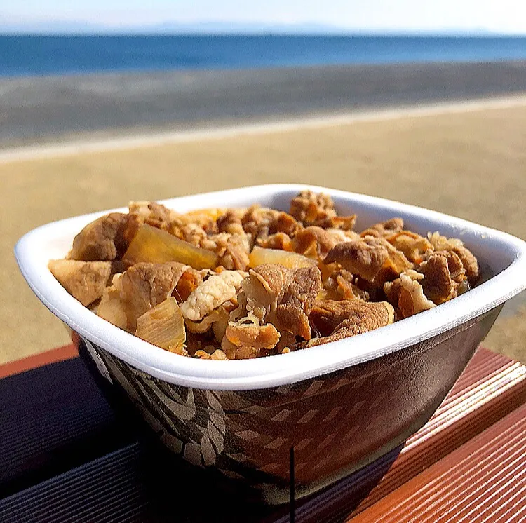 吉野家の牛丼 無料 スーパーフライデー ソフトバンク|ガク魁‼︎男飯さん