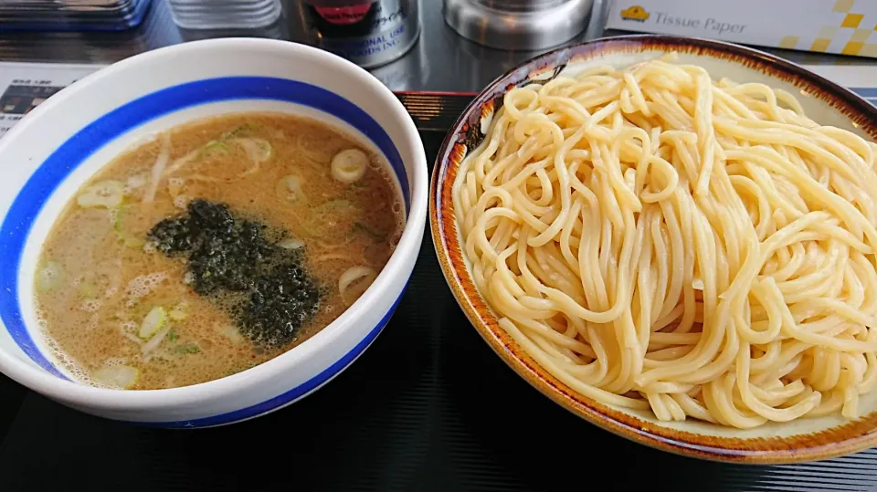 濃厚煮干つけそば|大宮 輝久さん