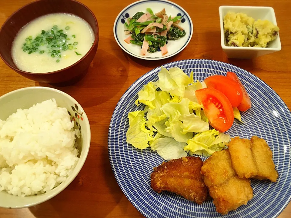 3/1 夕飯♪ 鰆の竜田揚げ  小松菜とハムのマスタード和え 白菜の豆乳スープ サツマイモとクリームチーズのサラダ|ikukoさん