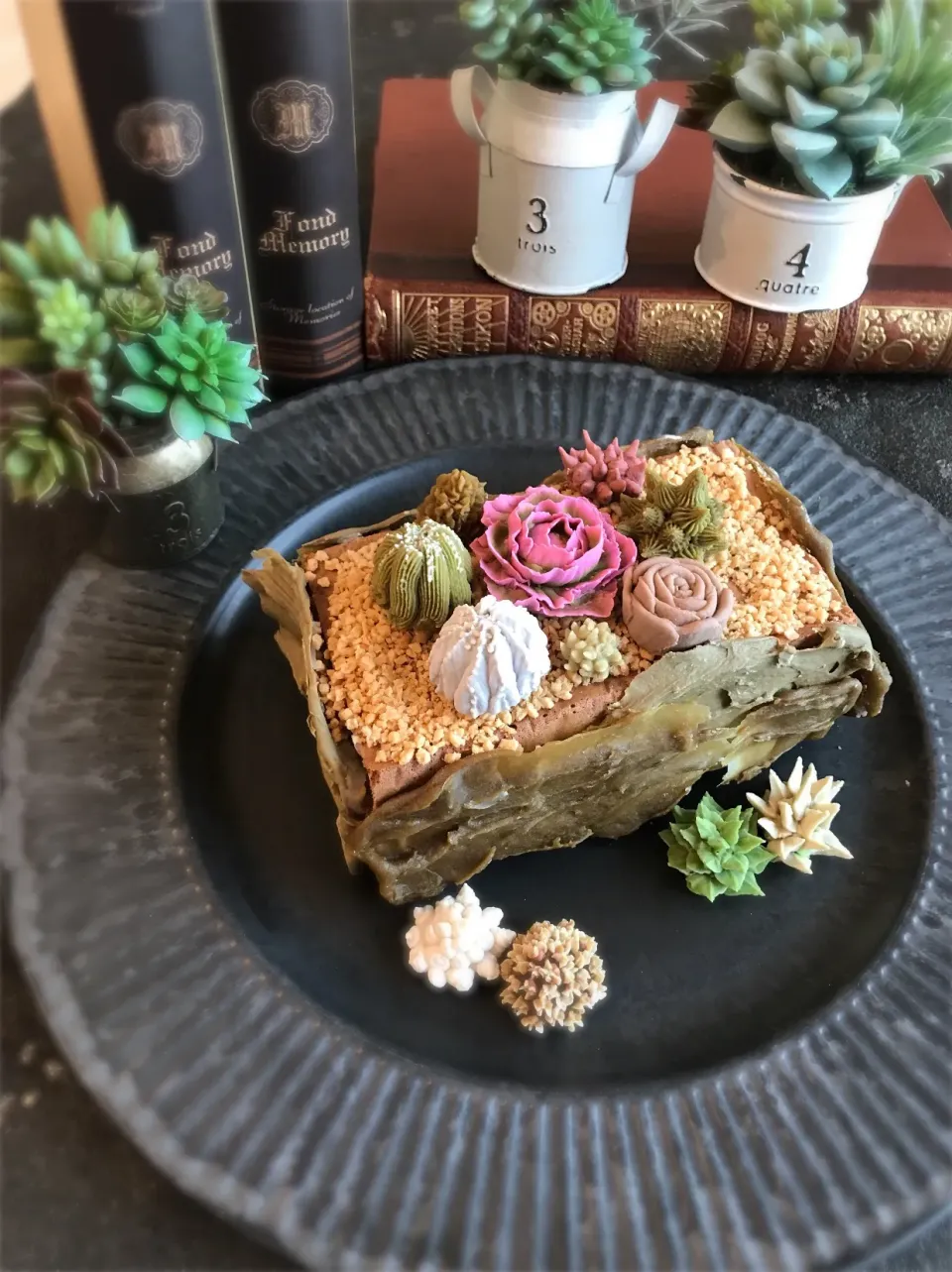 多肉ケーキレッスンします♡s-dor♡八尾 天王寺 久宝寺 フラワーケーキ教室をしています♡レッスン随時承り中です♡LINE ID @jug7068k|makiさん