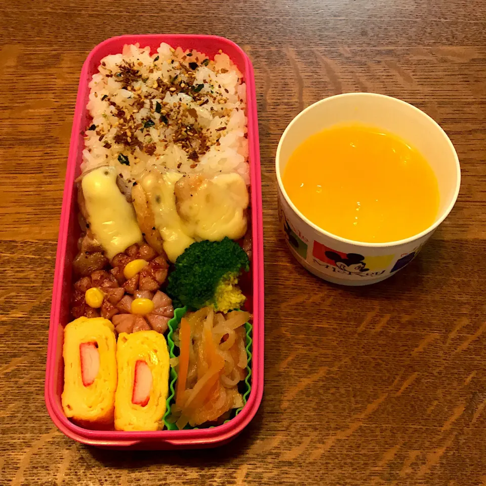 小学生 遠足弁当|tenoaさん