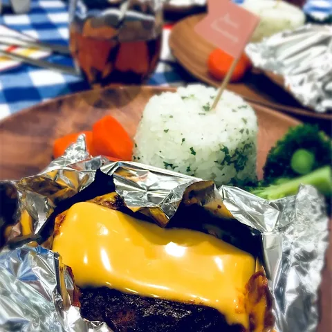 「グルメナイフ」を使ってみたSnapdishの料理・レシピ写真:包み焼きハンバーグ