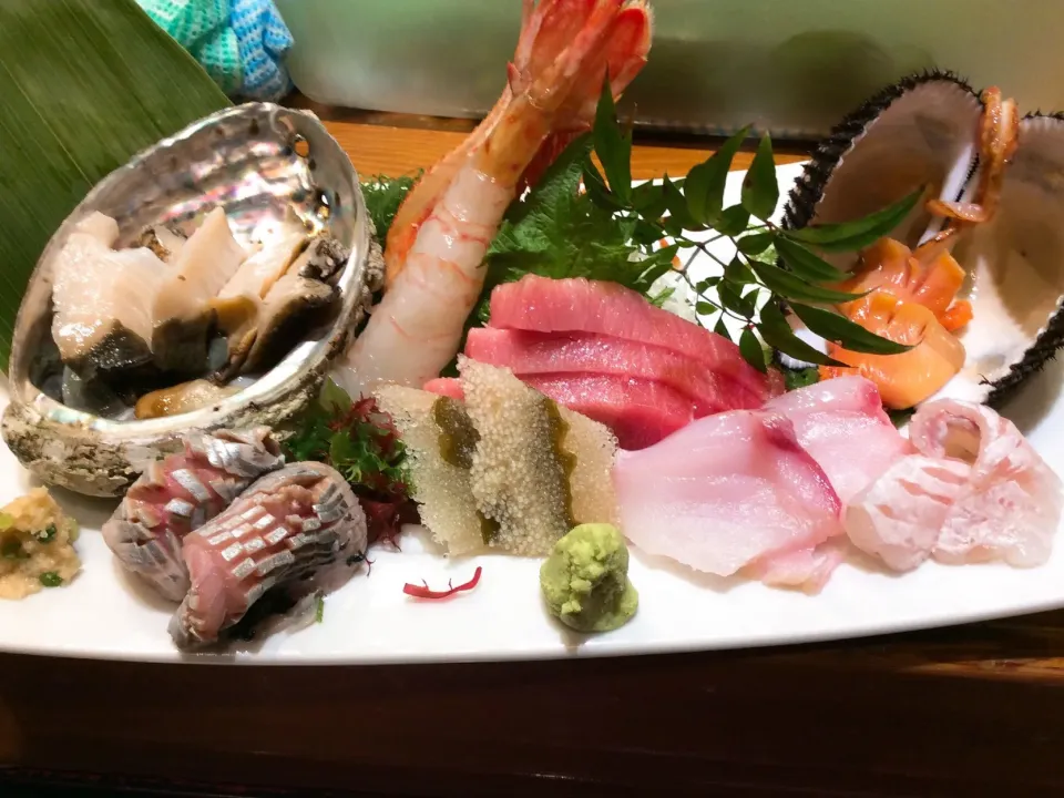 Snapdishの料理写真:塩釜で一番美味しいお寿司屋さん🍣
シリーズ第1弾😋刺し盛り🐟|アライさんさん