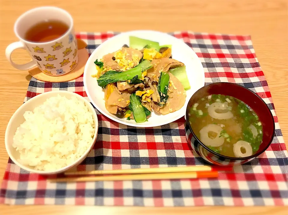 豚肉とチンゲン菜の中華風炒め定食|りっきーさん