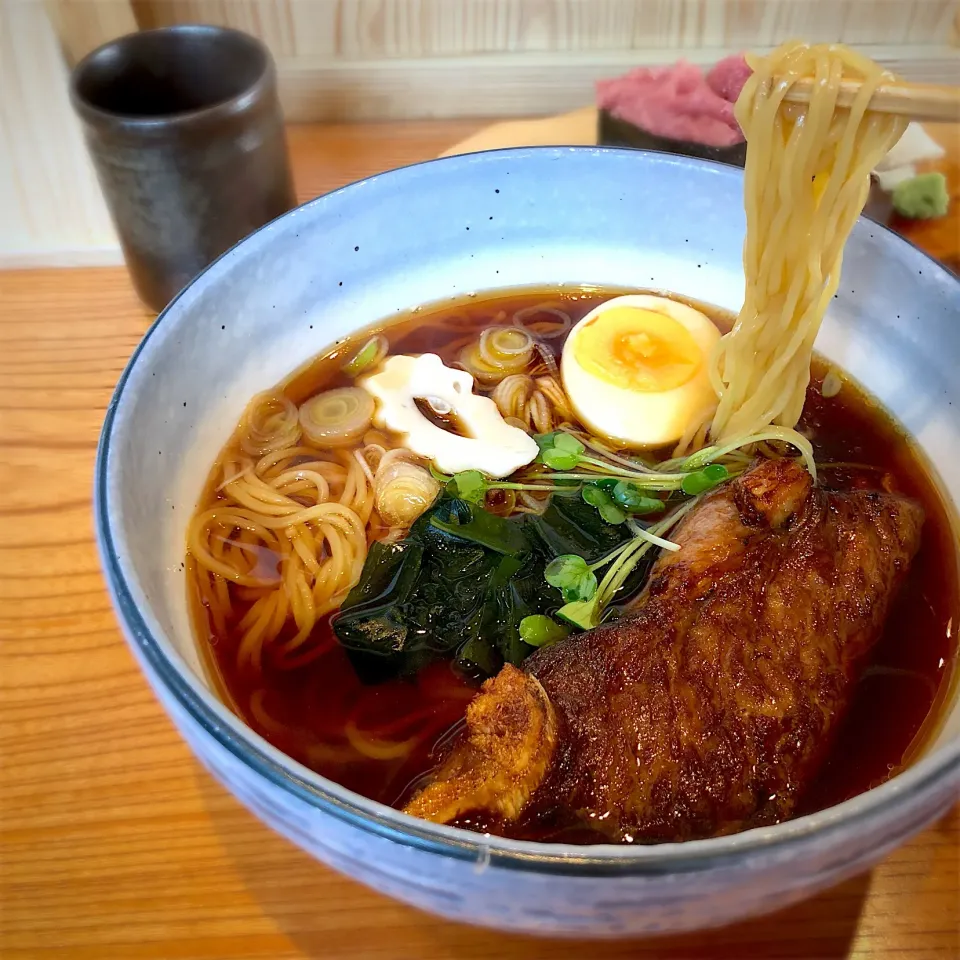 Snapdishの料理写真:まぐろラーメン 麺リフト|Shiny1022さん