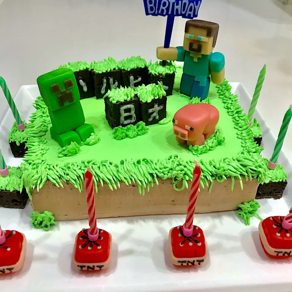 マインクラフトのBirthday cake|bakedpieさん