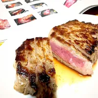 アンガス牛のステーキ400g😤🥩