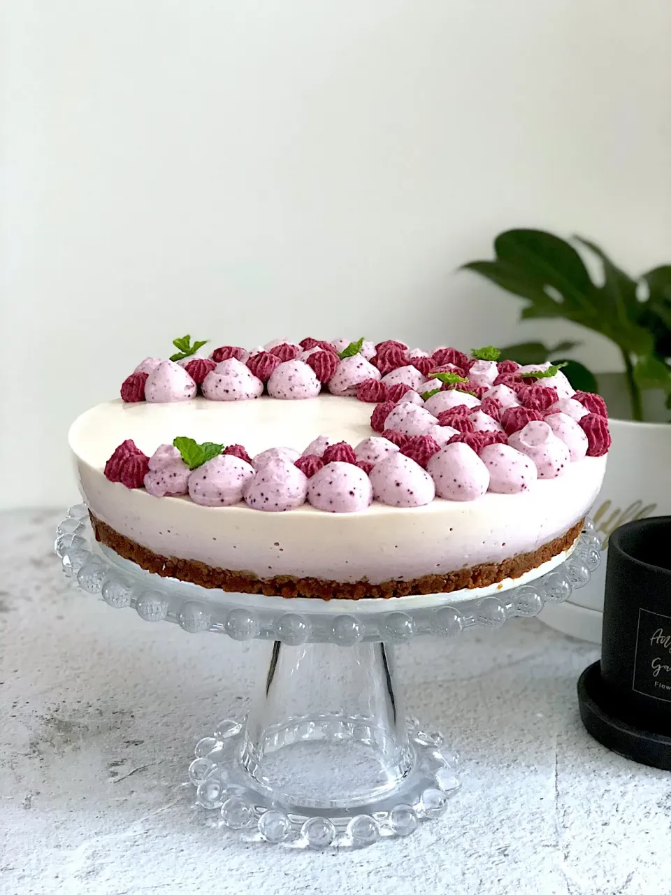 Tofu cheesecake flavoured and coloured with freeze dry blackberries|12Dragonさん