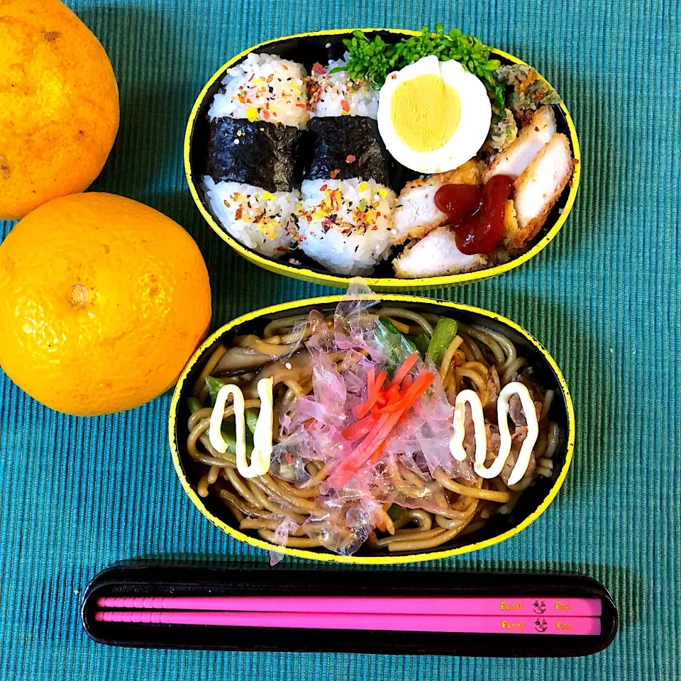 今日のお仕事お弁当🍱
菜の花もふきのとうも入れてますが、
見えないね💦ほろ苦弁当です。^ ^|RU.Farmさん