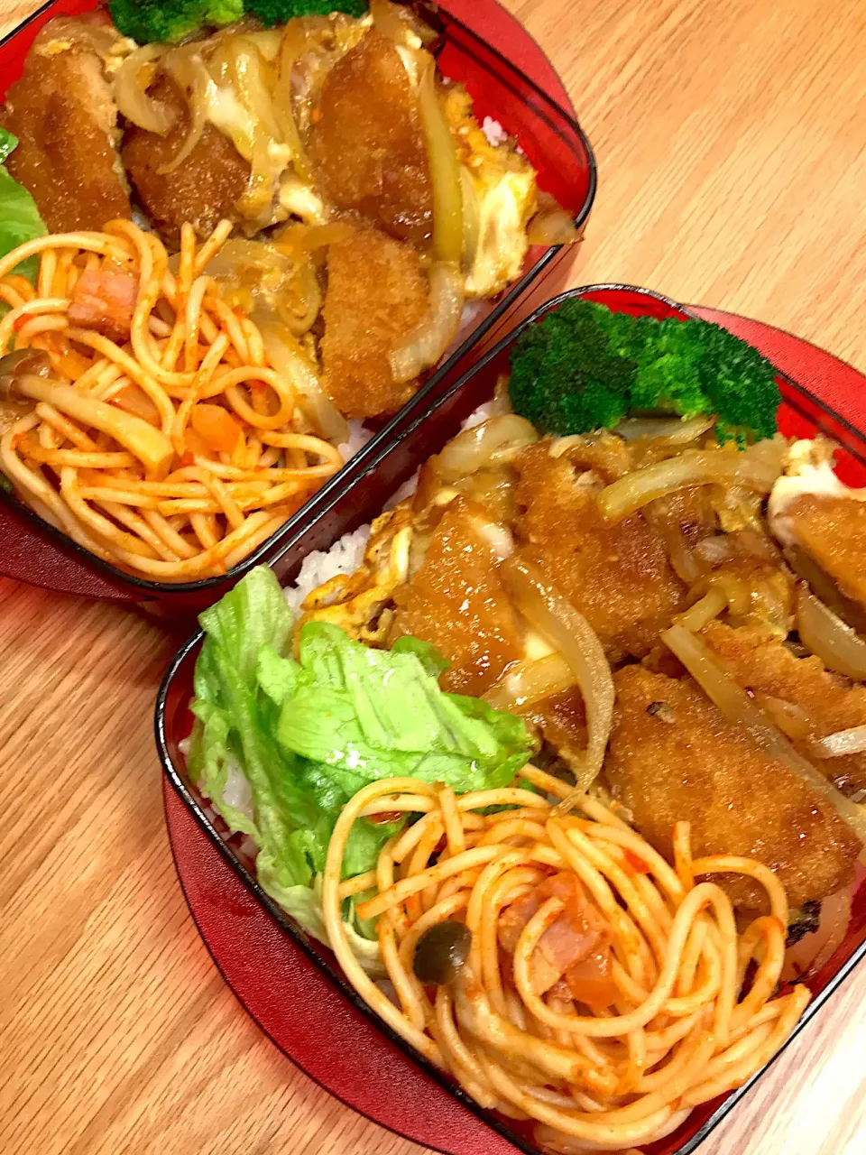 Snapdishの料理写真:2018.3.5 中2＆高2男子 チキンカツ丼 手抜き弁当〜🍱😂🙏
 #弁当  #高2弁当  #中2弁当  #お弁当  #カツ丼弁当|mari-pさん