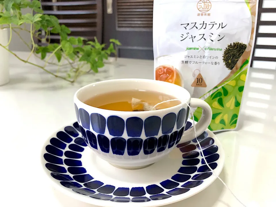 モニター当選したお茶をお気に入りのティーカップで✨|NOBUちえさん