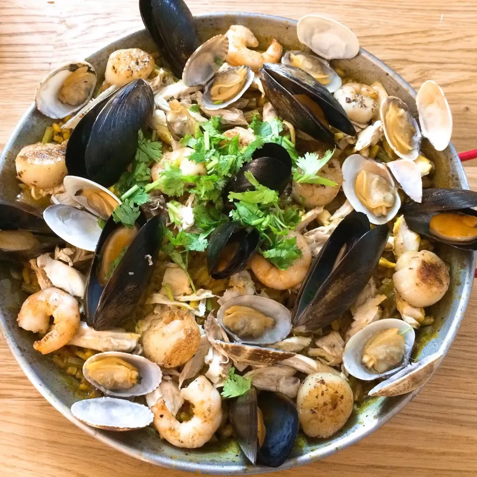 Snapdishの料理写真:Spanish Seafood Paella|Jessie Shareさん