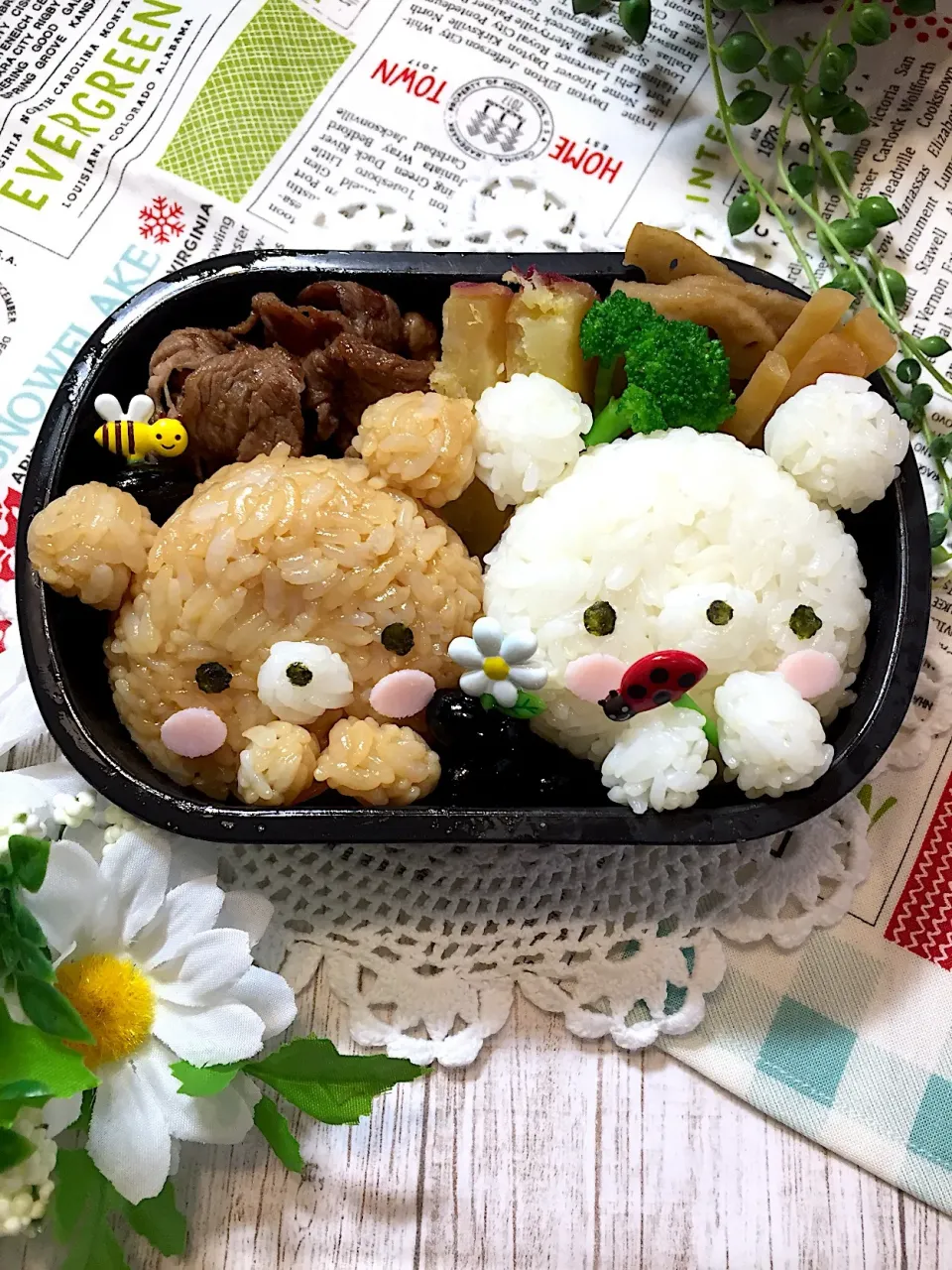 しろくまちゃんとくろくまちゃんのお弁当☆|makoryuneさん