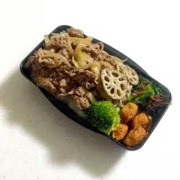 Snapdishの料理写真:牛丼弁当|はちさん