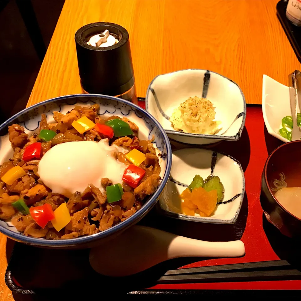 ガパオ丼ランチ|純さん