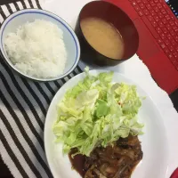 Snapdishの料理写真:豚の生姜焼き|てんたさん