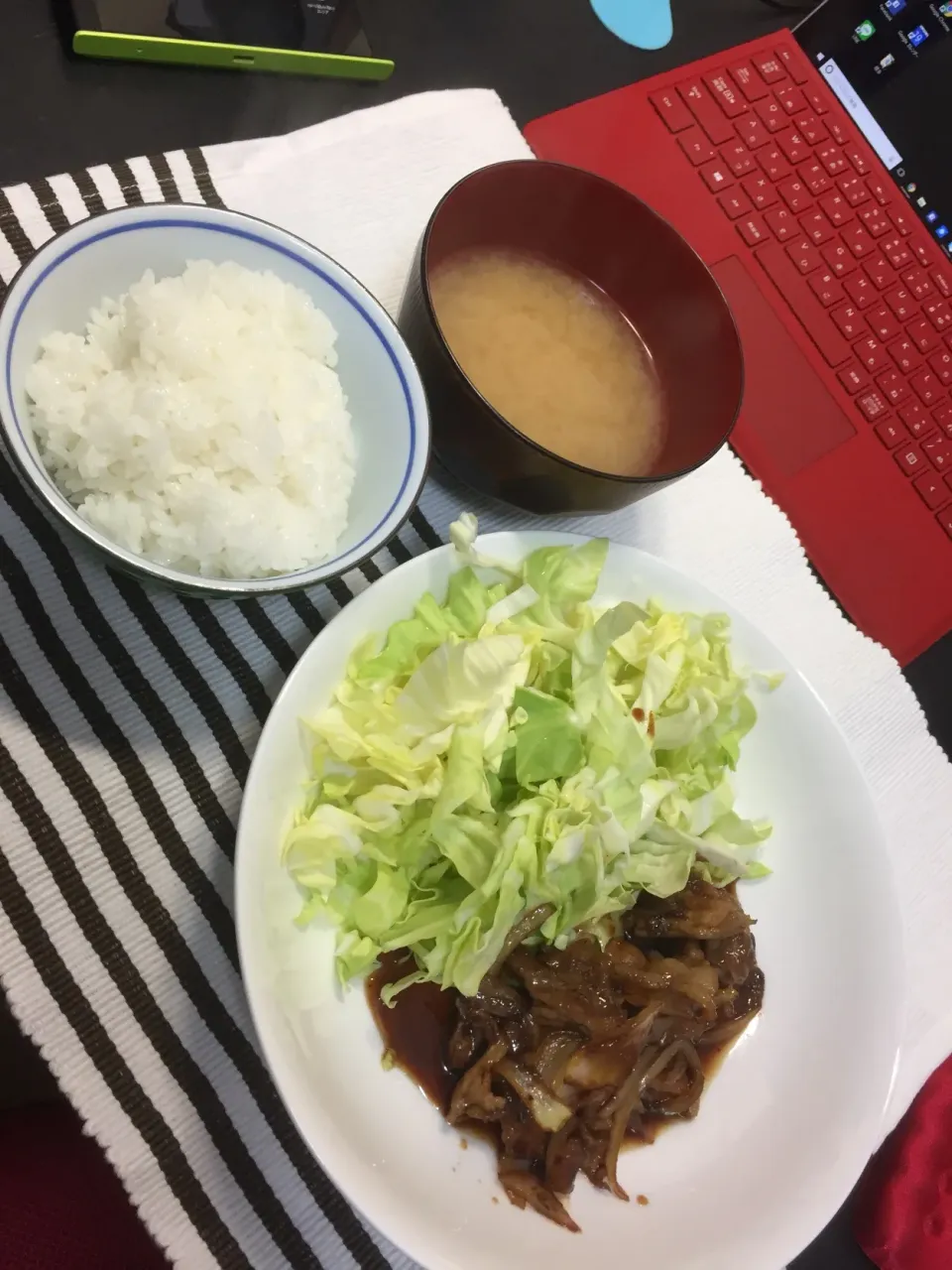 Snapdishの料理写真:豚の生姜焼き|てんたさん