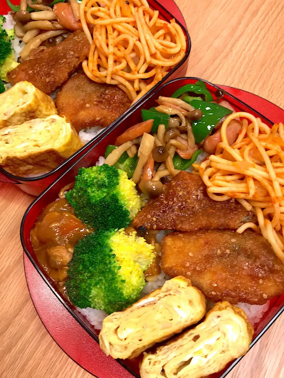 Snapdishの料理写真:2018.3.7 中2＆高2男子 残り物お弁当〜🍱
 #お弁当  #高2弁当  #中2弁当 #残り物で|mari-pさん