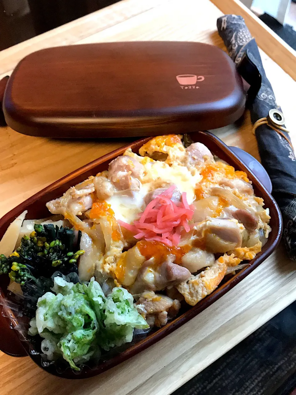 親子丼弁当|二キィさん