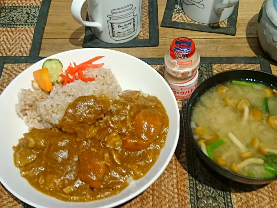 チキンカレー&なめこの味噌汁|まぐろさん