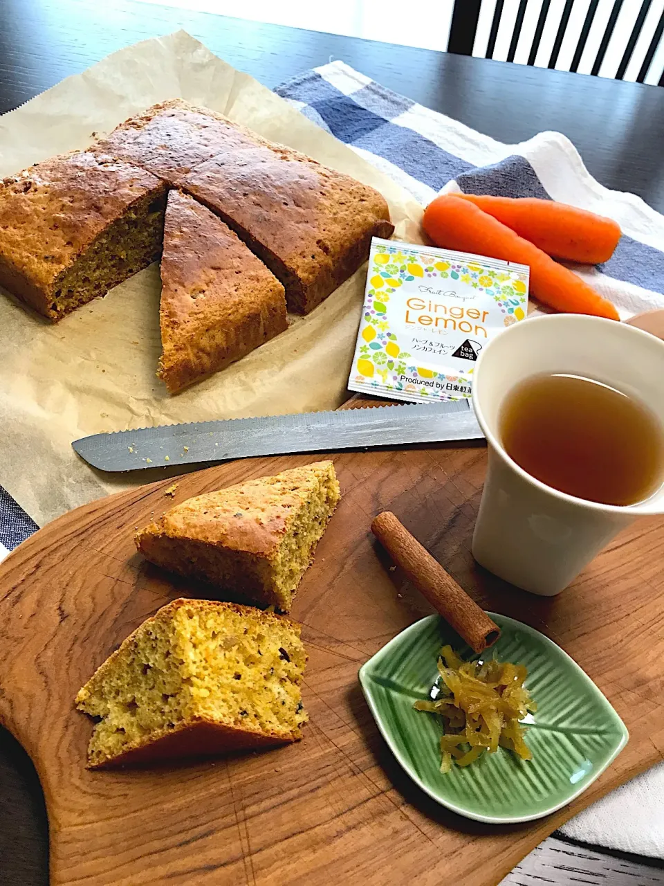 るん♪の料理 HMで焼きっぱなし🥕ニンジンジャーケーキ♪とお茶🍵♪|るん♪さん