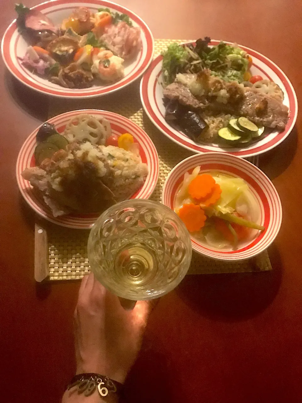 Today's French Dinner🍴ｵｰﾄﾞﾌﾞﾙ･ﾎﾟﾄﾌ･もち麦deｶﾞｰﾘｯｸｽﾃｰｷどぉん|🌈Ami🍻さん