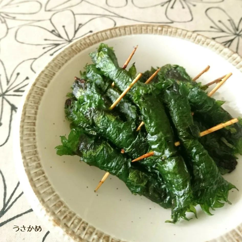 Snapdishの料理写真:あやさんの しそ味噌巻き。|うさかめさん