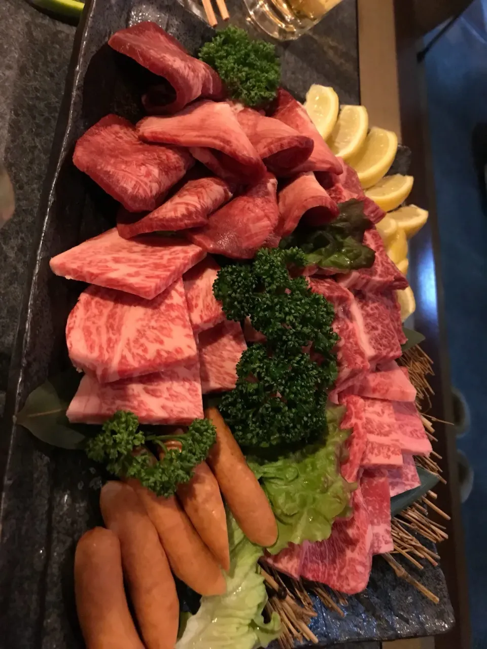 3月8日晩ご飯。友人夫婦と。私は３年ぶりの焼肉😍|あやさん