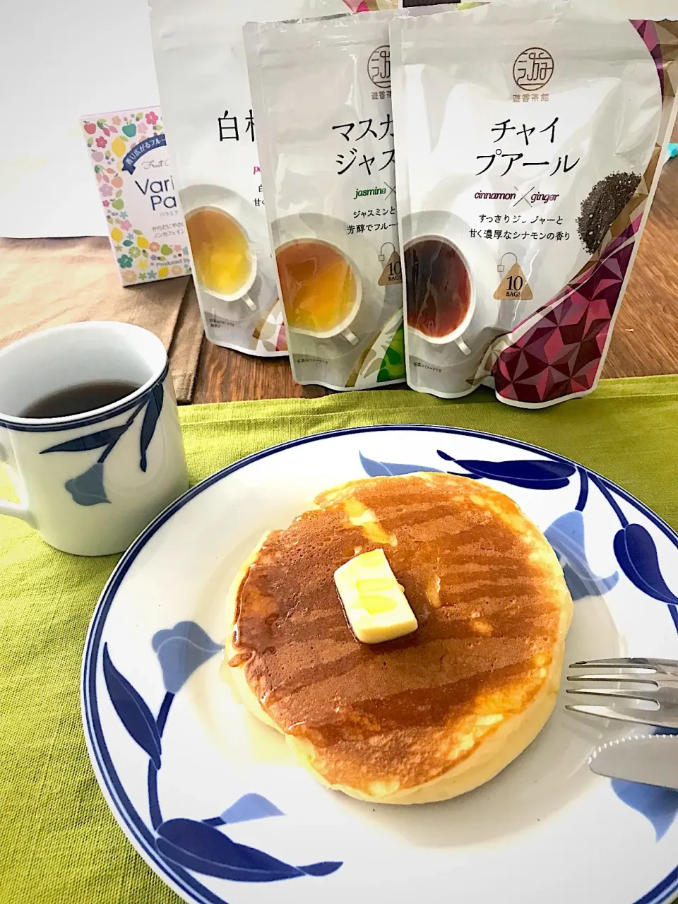 米粉のパンケーキ🥞 と遊香茶館のチャイプーアル。|のんたさん