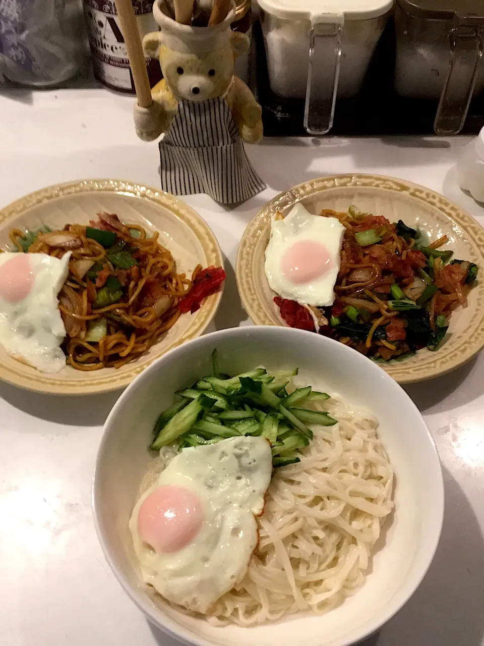 横手焼きそば風焼きそば
冷やしウドン|けもさん