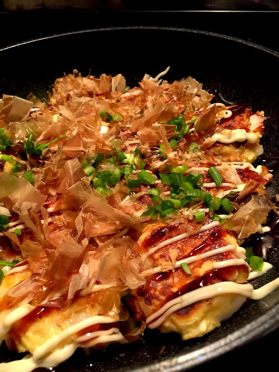 Snapdishの料理写真:じゅんけちゃん😽💕のハンペンとイカのお好み焼き風〜をたこ🐙バージョンで✊😁✨|ボンバーさん