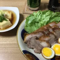 Snapdishの料理写真:煮豚と揚げ出し豆腐|yk328さん