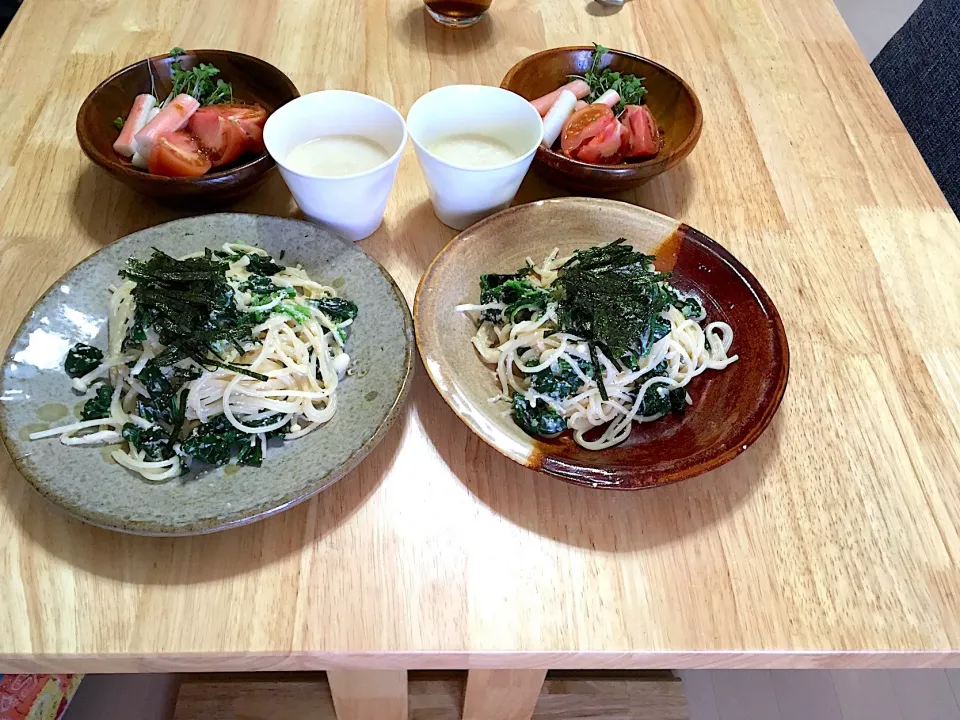 今日のランチ❤️
明太クリームパスタ(ほうれん草とえのき入り)
トマトとブロッコリースプラウトのサラダ
自家製甘酒|さくたえさん