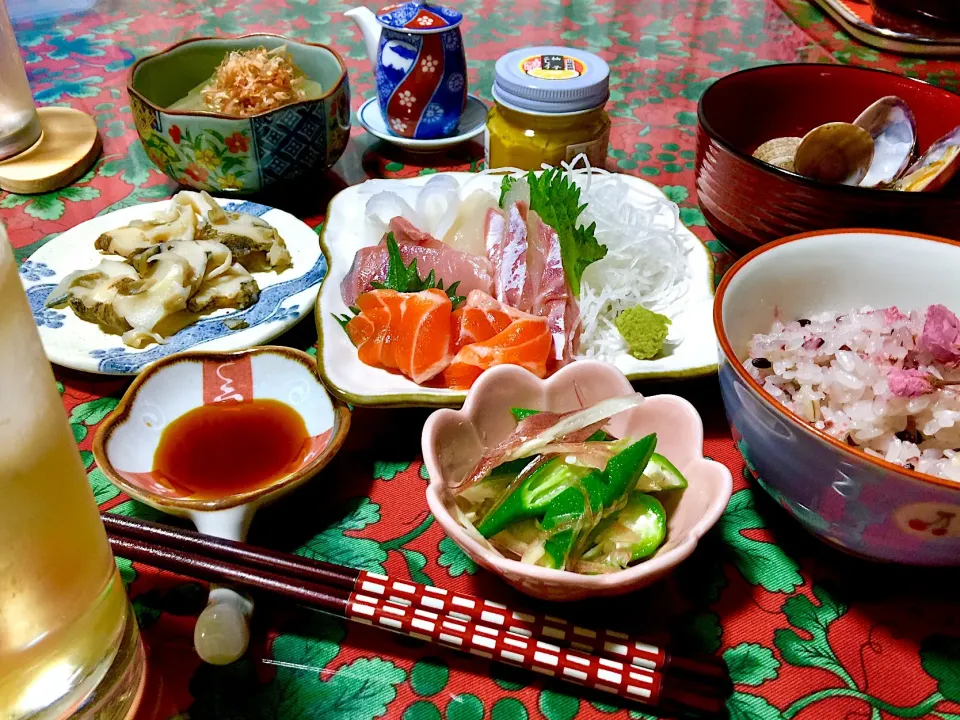 Snapdishの料理写真:晩ご飯   サクラおこわ💕|keikoさん