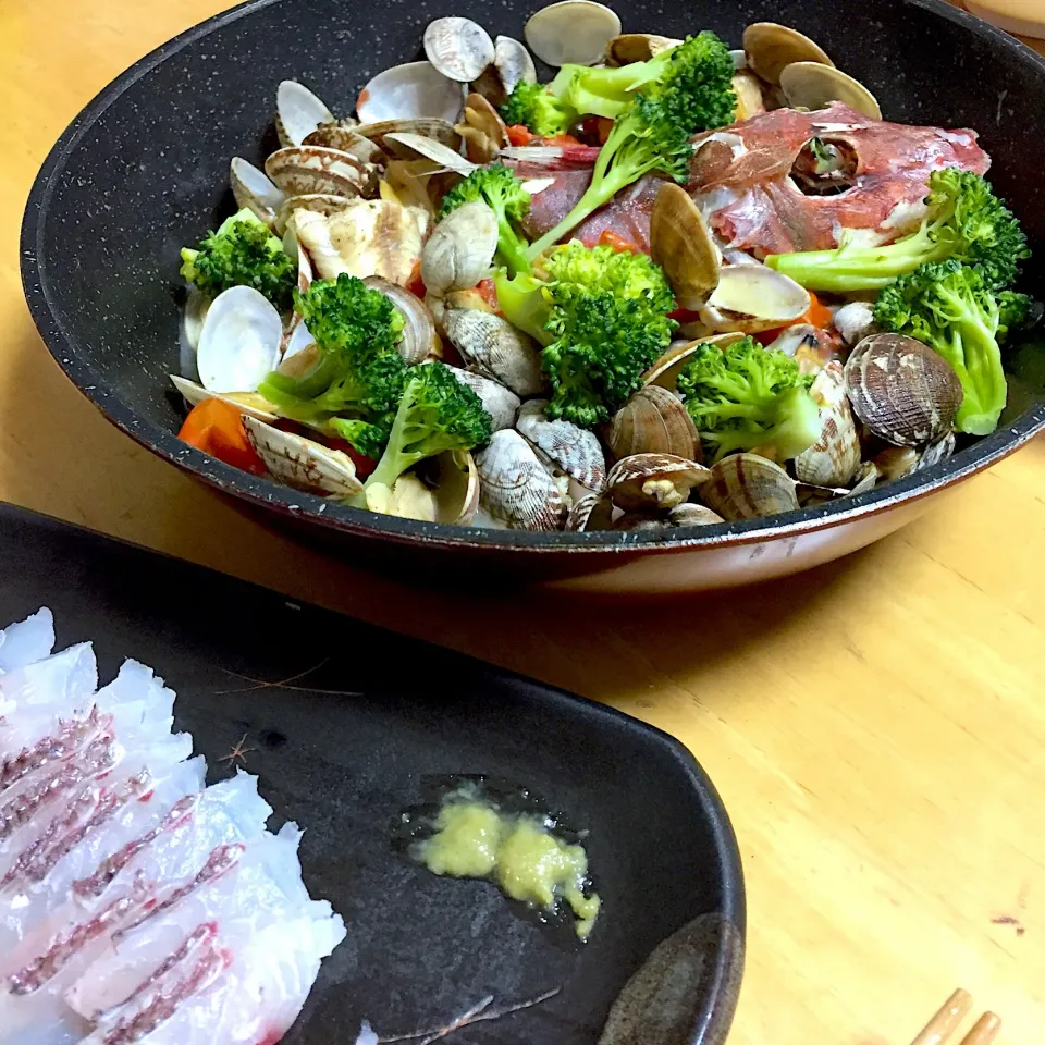 今日の夕飯は…鯛のお刺身と…アクアパッツァ|tsumuchiさん