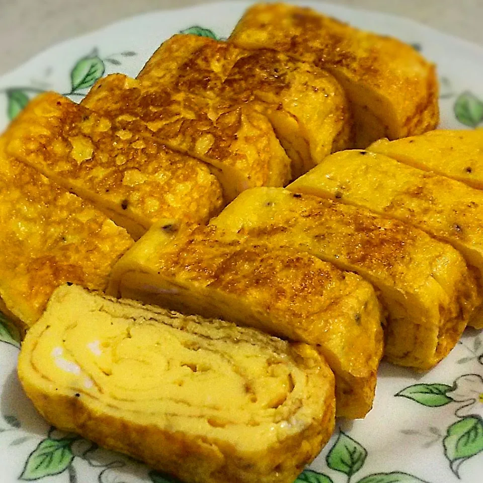 またまたお馴染みたかたか亭特製の玉子焼き～＼(^o^)／|たかたかさん