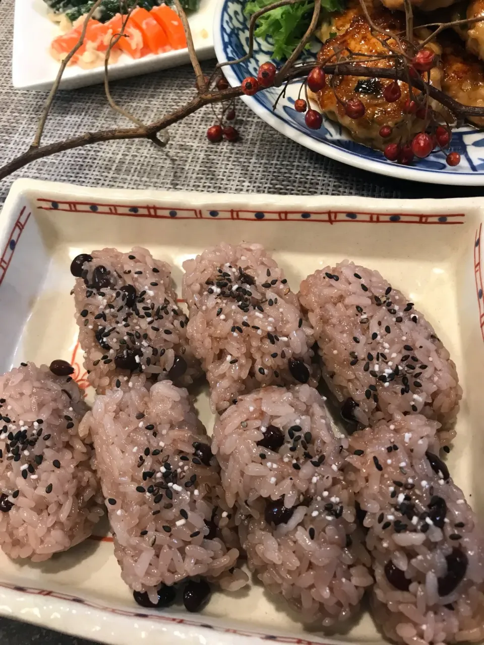 Snapdishの料理写真:お赤飯のおにぎり|シュトママさん