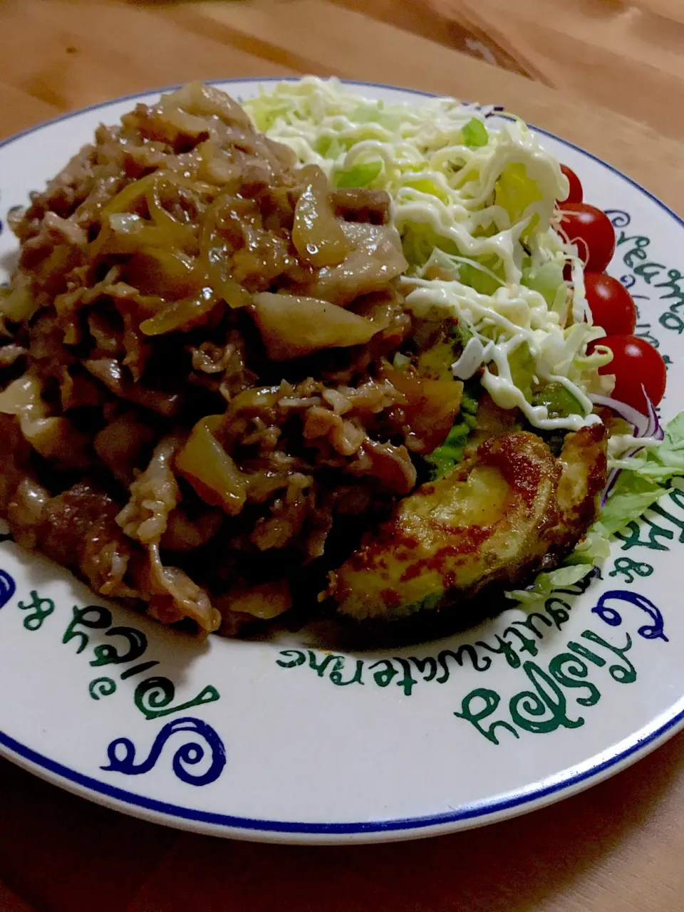 豚のしょうが焼き🐷アボカドのバター醤油ソテー🥑|gunlove❤さん