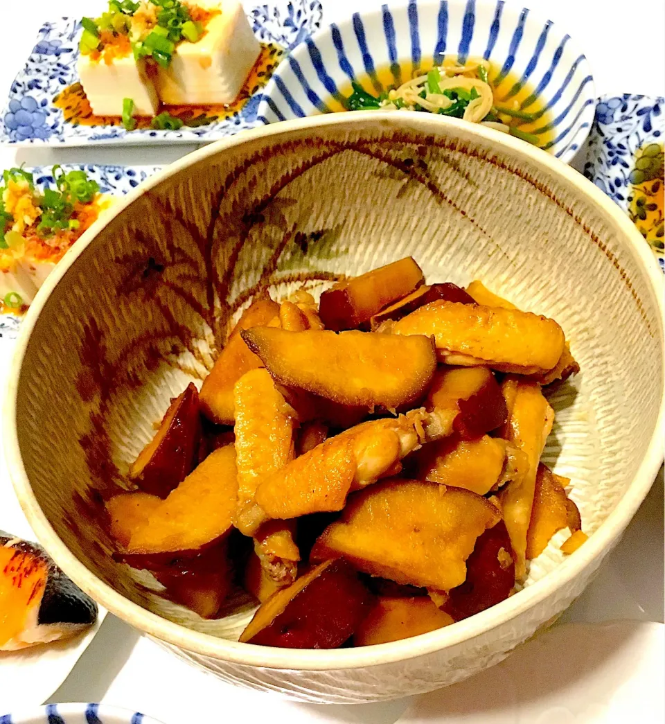 真希ちゃんの 鶏肉とさつまいものうま煮🍠😋リピ✨🎶|まるまさん