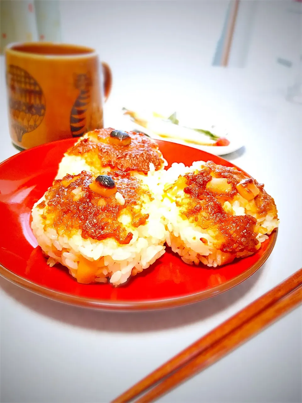 味噌チーズの焼きおにぎり|もっさんさん