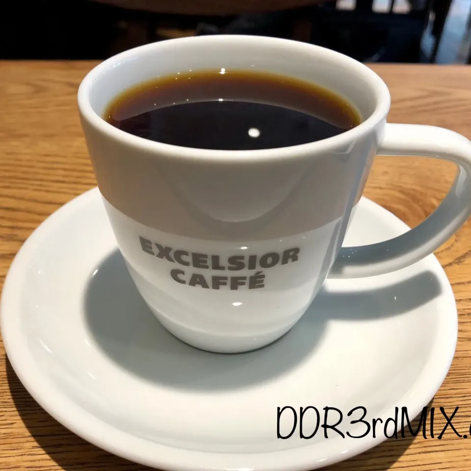 エクセルシオールカフェ 千駄ヶ谷駅前店 スペシャルティーコーヒー ルワンダ|ddr3rdmixさん