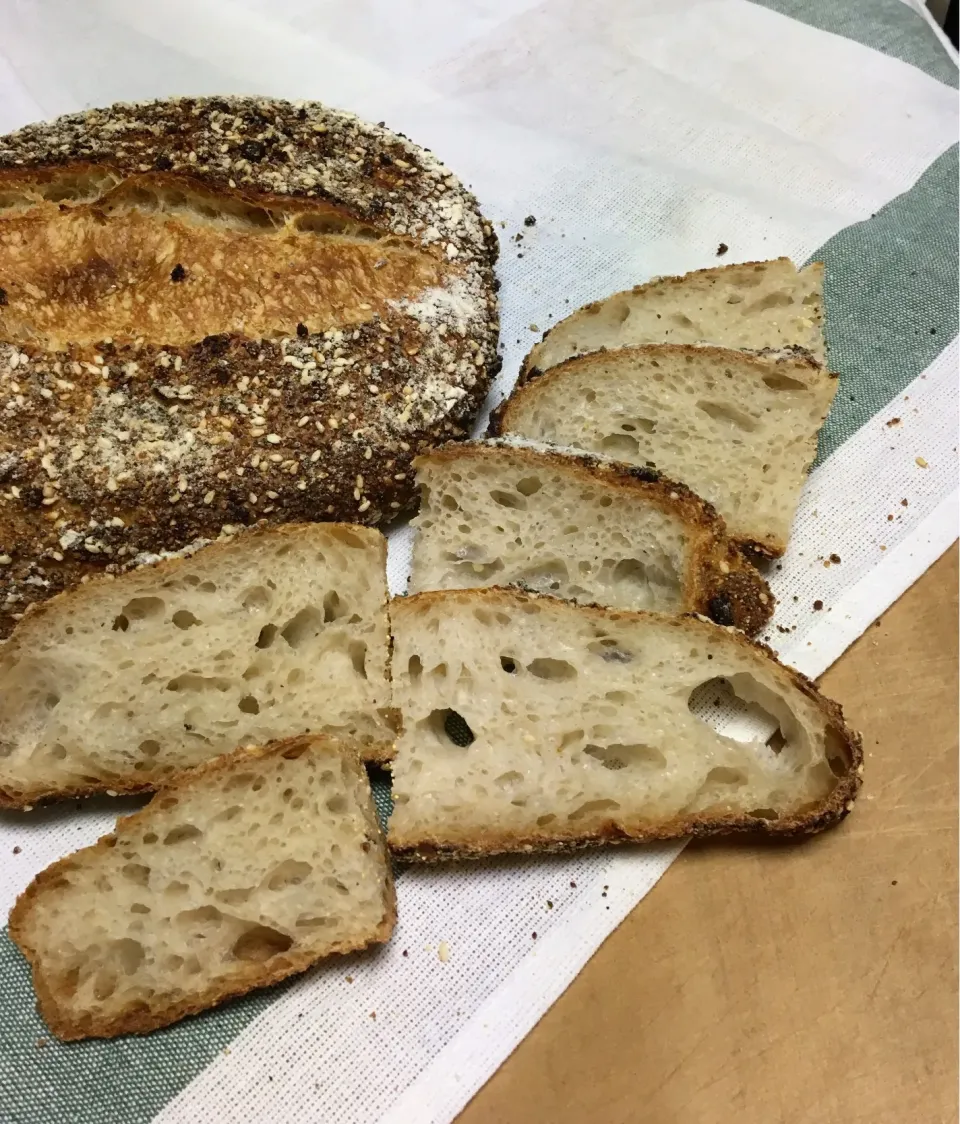 Citrus Dukkah Sourdough Bread|gonbenさん