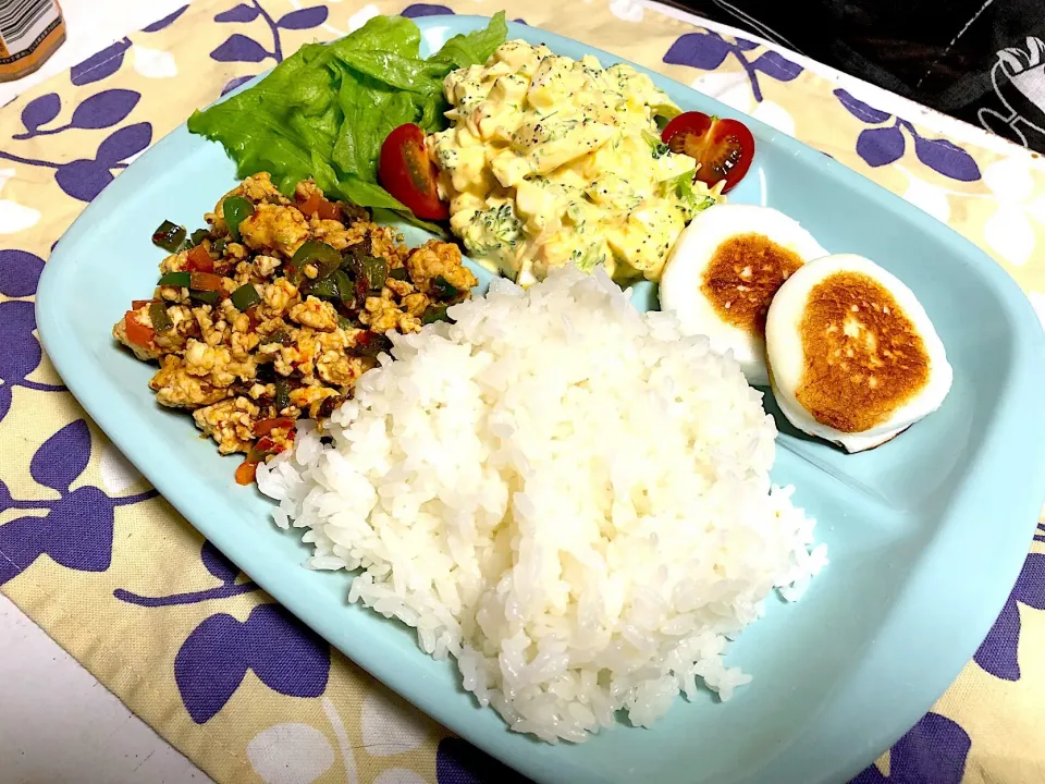 ガパオライス  カレーはんぺん  たまごサラダ|石川洋子さん