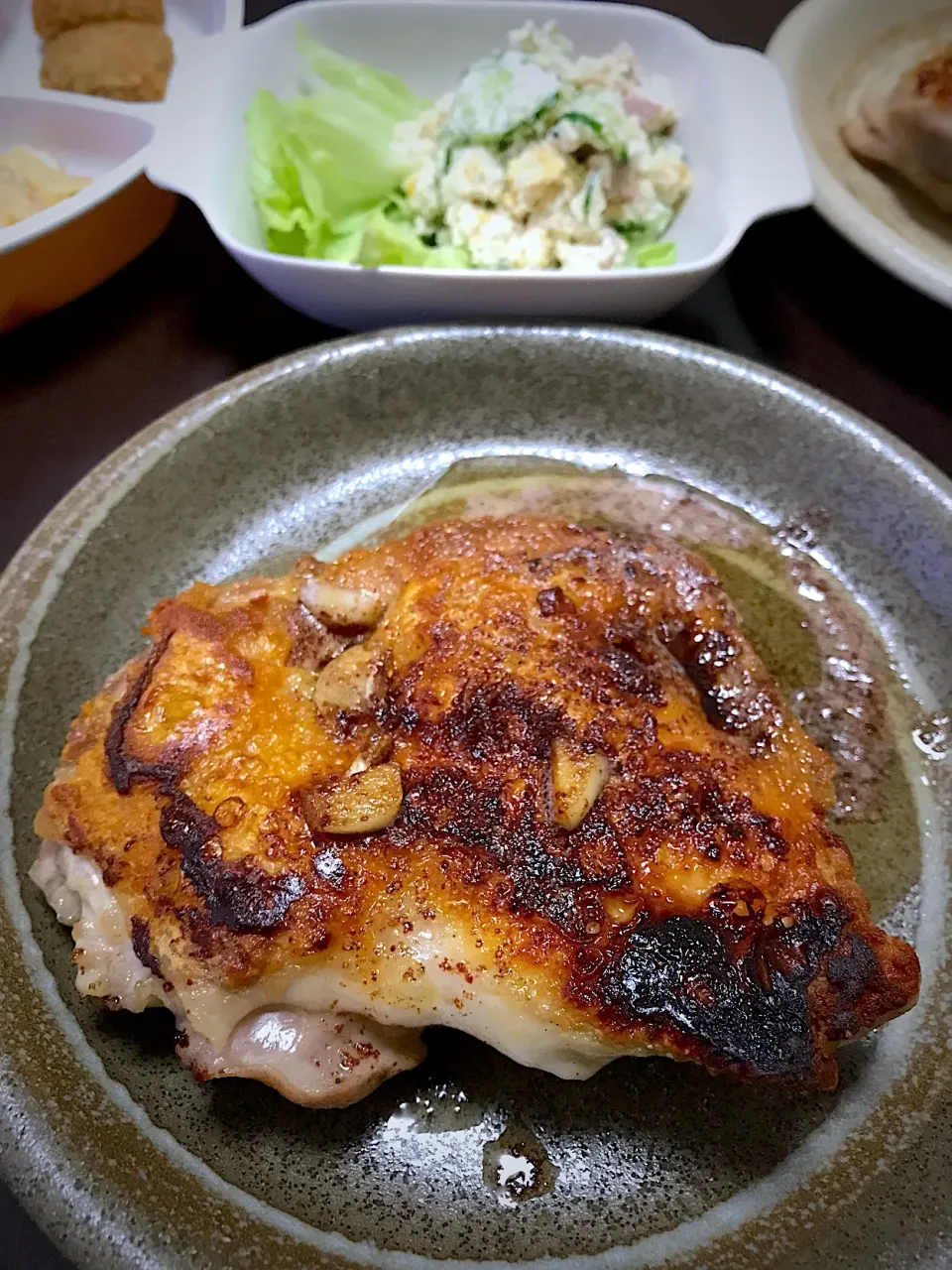 Snapdishの料理写真:おからサラダ♡ チキンステーキ♡|yumikoさん