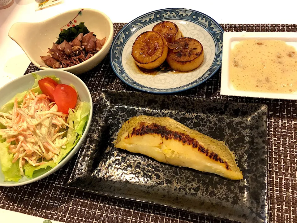 Snapdishの料理写真:#カレイの西京焼き   #ほたるいか   #ごぼうサラダ   #大根ステーキ  #にんにくバター醤油   #納豆|ゆぺこさん