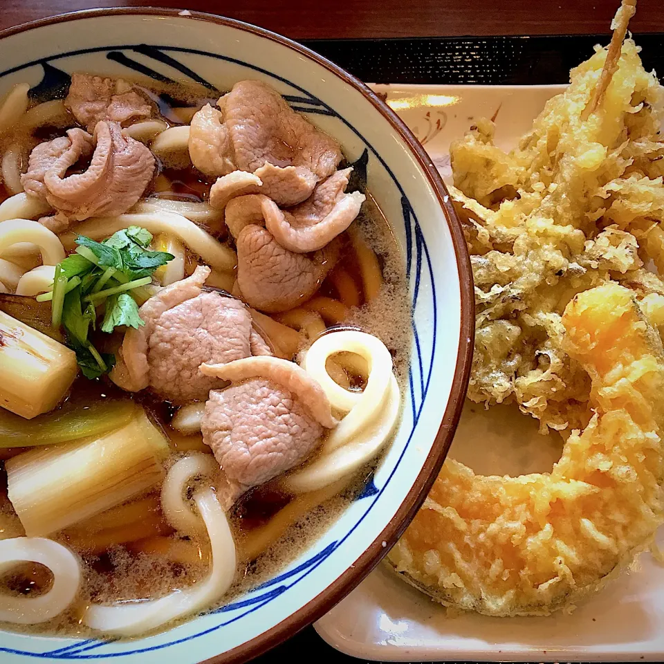 Snapdishの料理写真:鴨ねぎうどんと舞茸天・南瓜天@丸亀製麺|masaumeさん