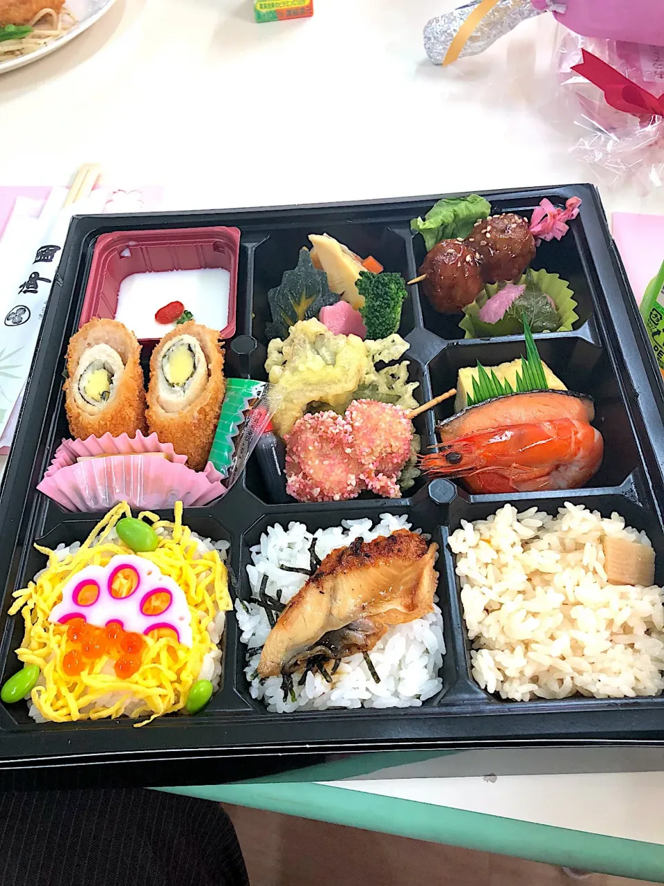 Snapdishの料理写真:お弁当|たびもかさん