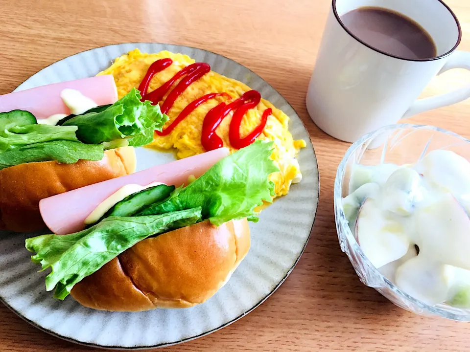 休日朝ごはん|はるるんさん