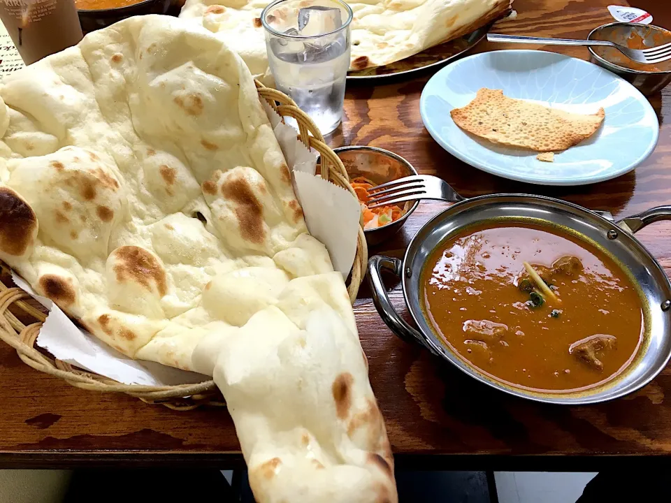 ナンとマトンカレー|しのぶさん